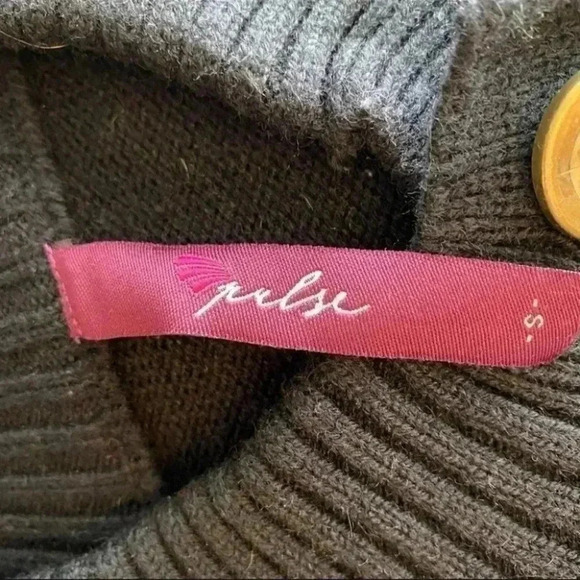 Pulse Sweater Vest Wool Cashmere Black Button Front Sleeveless Knit Size  Small - Picture 10 of 16